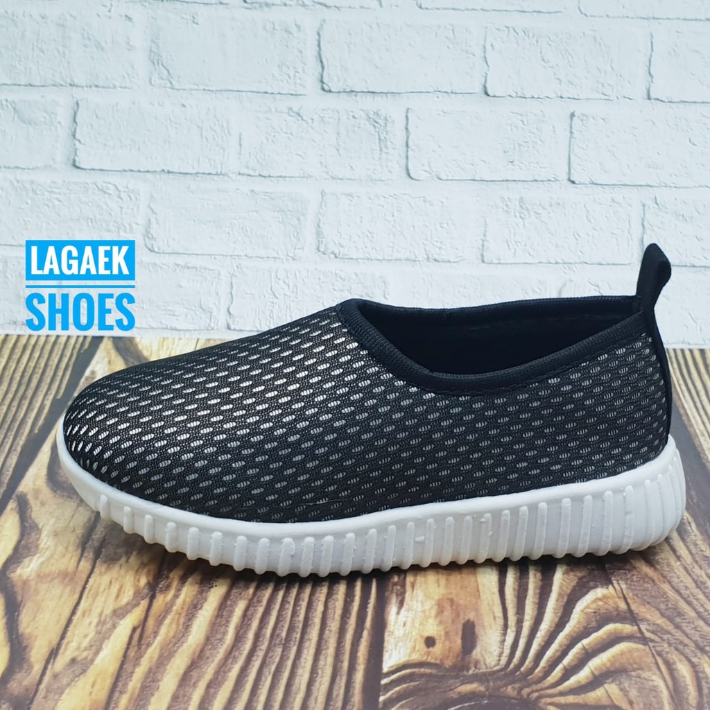 Sepatu Anak Laki Laki Sport 12 3 4 5 Tahun HITAM Lentur Sepatu Anak Cewek Cowok Sporty Size 22 - 29 Elastis