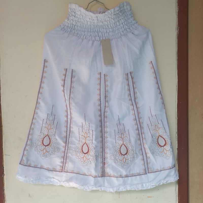 Rok Bordir Midi warna Putih full furing / preloved rok putih preloved dress putih bordir / preloved 