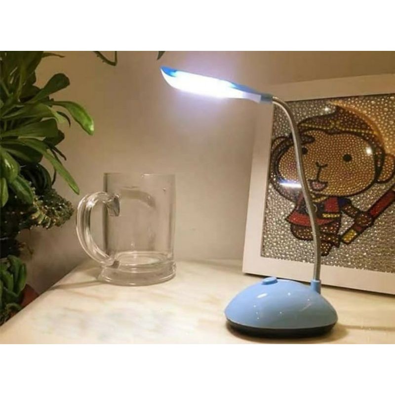 Lampu Belajar Atau Lampu Meja belajar 7188 led desk light tanpa Kabel USB / Lampu LED Mmeja Belajar Mini Elastis Lampu Kamar Tidur Malam Portable / Lampu Belajar LED Tanpa Kabel - Lampu Travel Elektrik Multifungsi