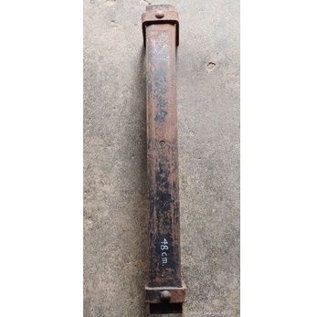 Besi Baja Per Mobil Jeep Willys Gen 2. Panjang 48 cm. Made in U.S.A. Barang Lama.
