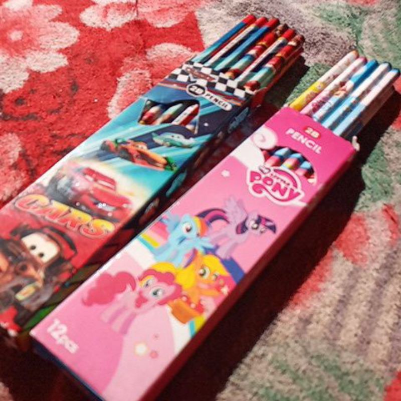 

pensil karakter harga tertera harga perlusin