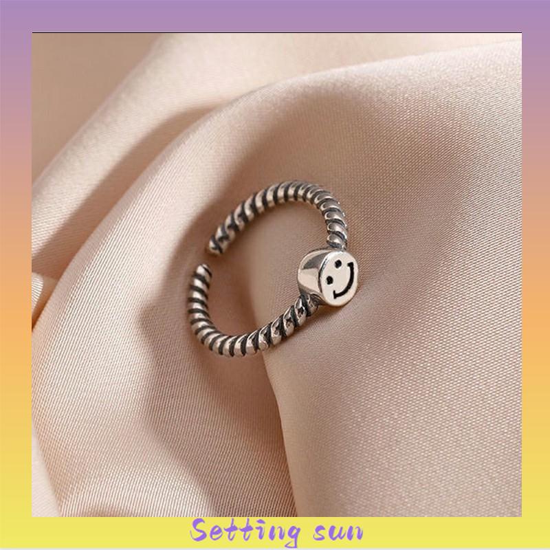 2 PCS Retro Smiley Cincin Wanita Fashion Kepribadian Pembukaan Cincin Dapat Disesuaikan TN