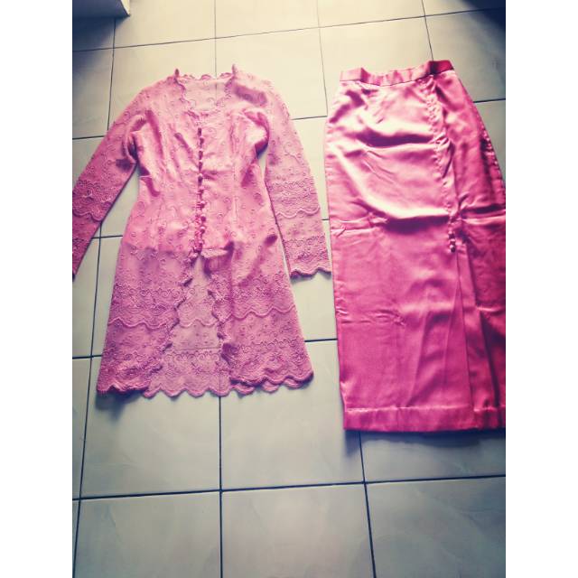 Setelan Kebaya Preloved