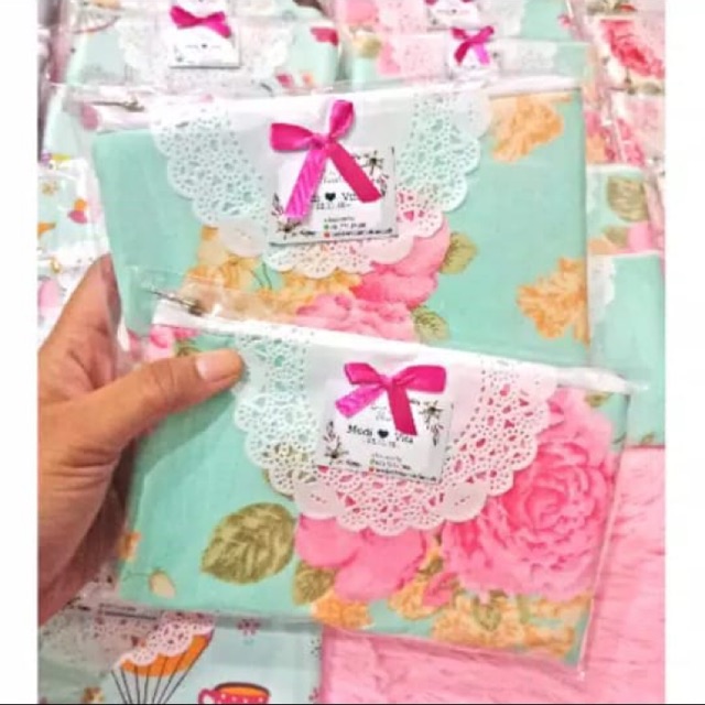 Souvenir pouch shabby / souvenir dompet