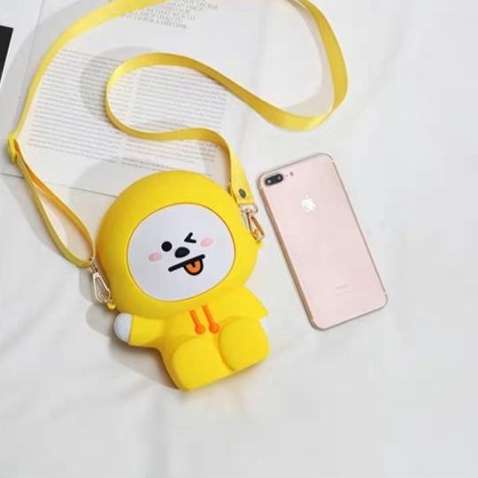 Tas Selempang Silikon BT21 Chimmy