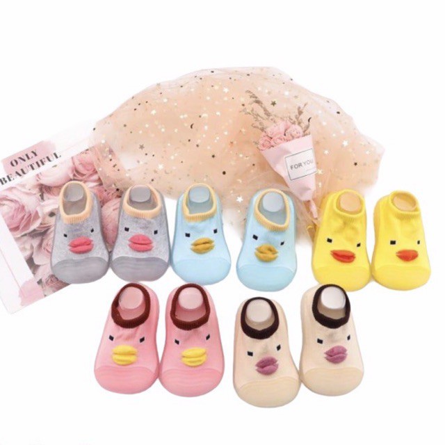 Babyshoes Rajut Ducky