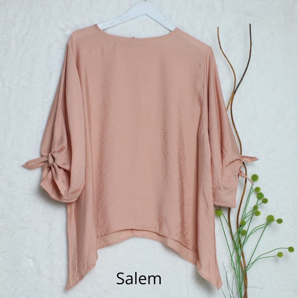 OZGE Atasan Blus Wanita Premium Terbaru Model Korea  Bahan Silky Import fit M to XL