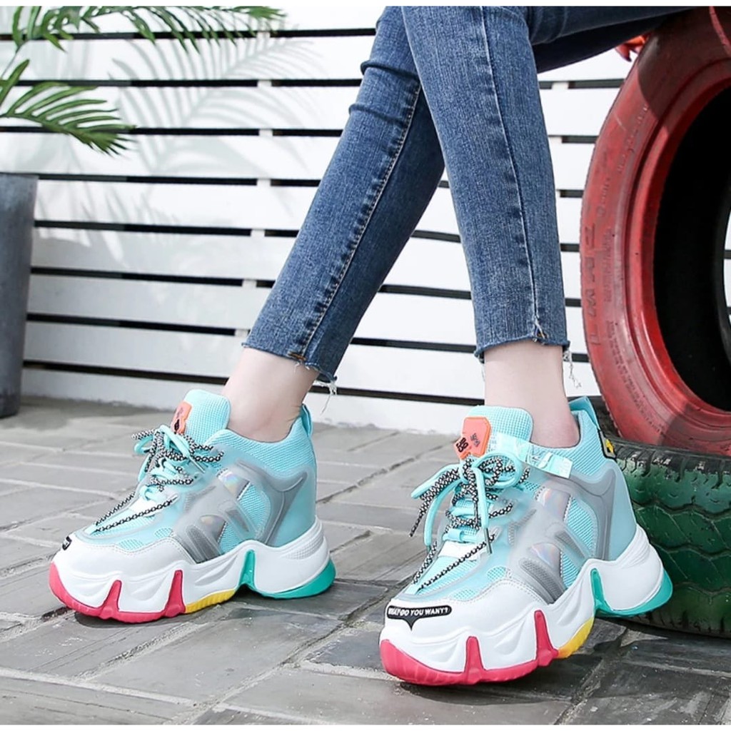 Sepatu BOOTS Wanita 37-40 Luciola AS163