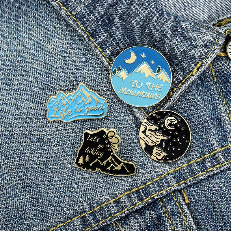 Bros Pin Enamel Desain Gunung Api Petualangan Alam Aksesoris Jaket / Tas Ransel / Camping / Hiking / Hadiah