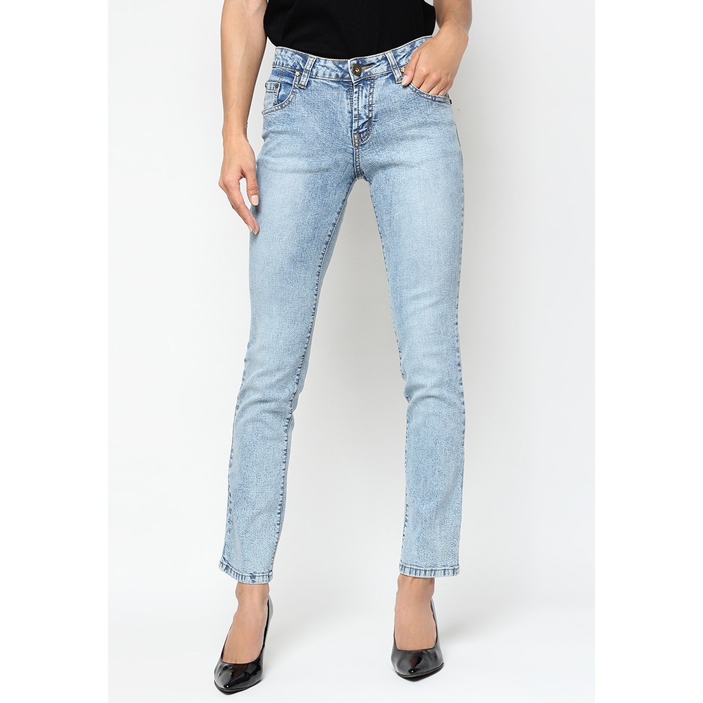 ladies cut jeans