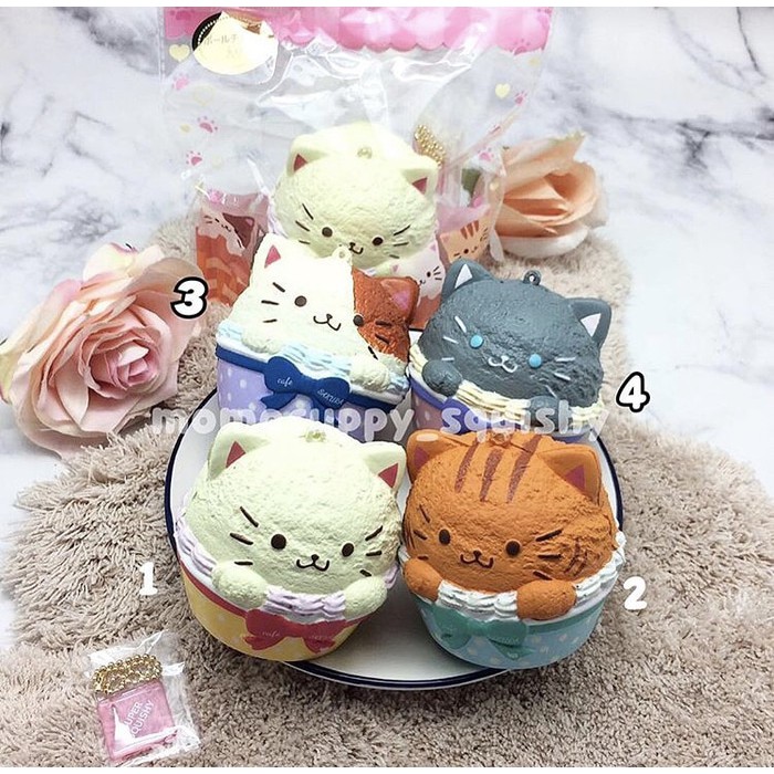 cupcakes cat squishy licensed by cafe sakura (original jepang, asli)