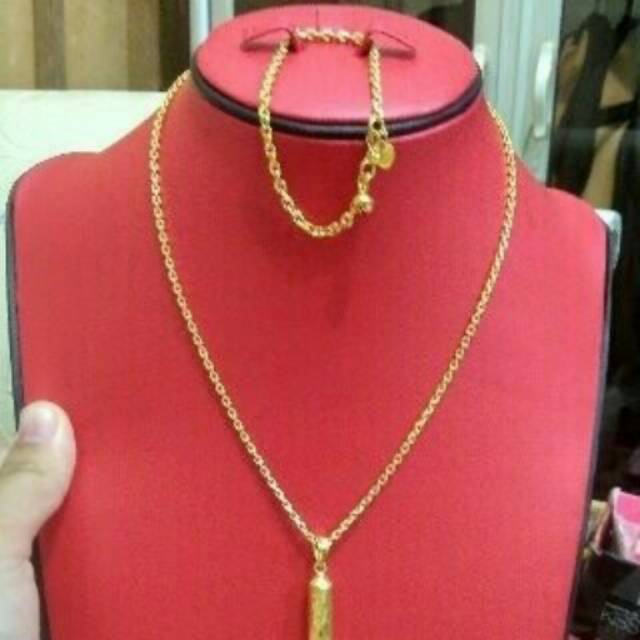 Kalung rantai medan emas sepuhan