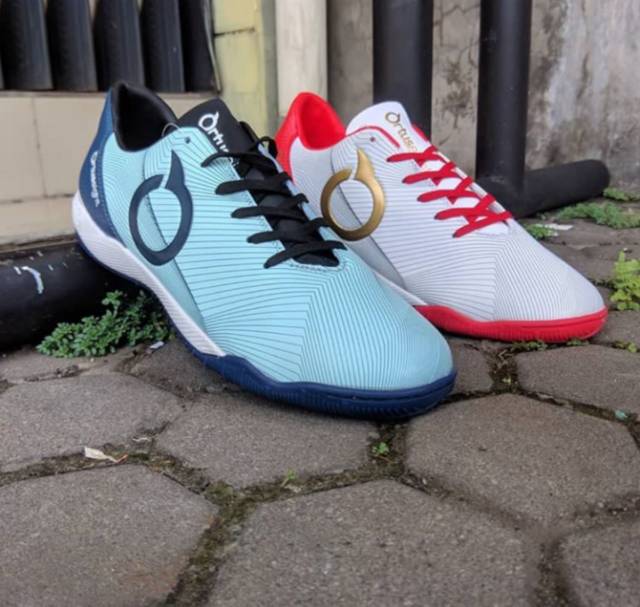 (DISCOND 22%) Sepatu Futsal Ortuseight Prodigy in Sepatu Futsal Original Termurah {Free tass}