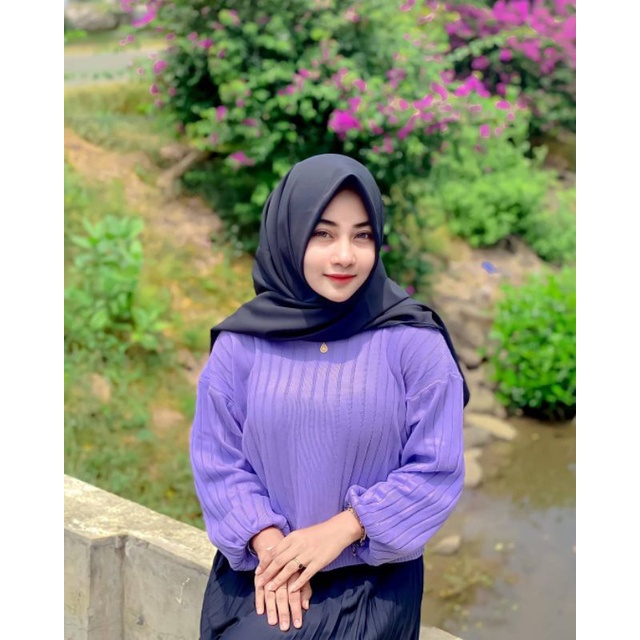 SWEATER RAJUT JOVANKA TURTLENECK/BAJU WANITA KERAH TINGGI/OVER  SIZE BB 40-75 KG