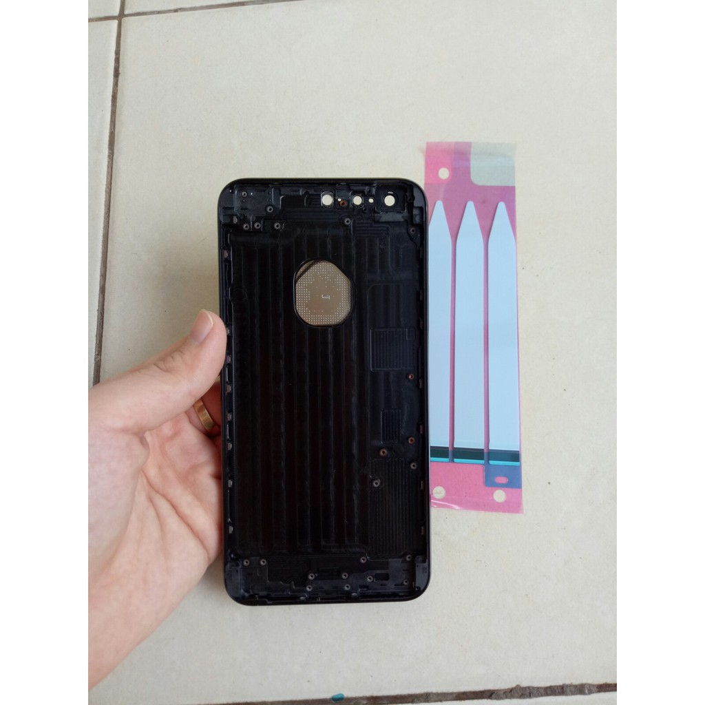 CASING/HOUSING 6S+ PLUS (5.5) -MODEL 7+ (5.5) -JET BLACK