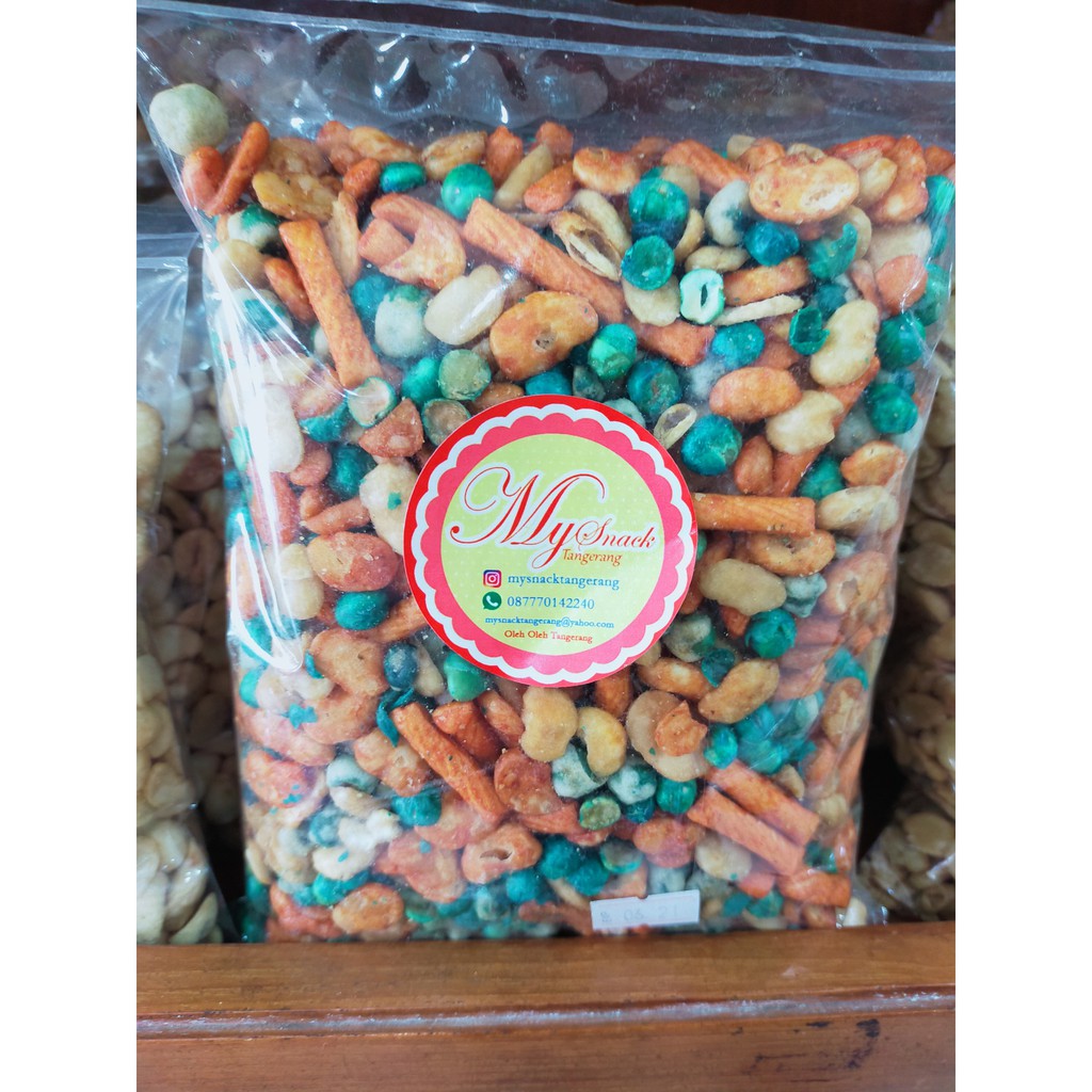 

KACANG CAMPUR / KACANG MIX