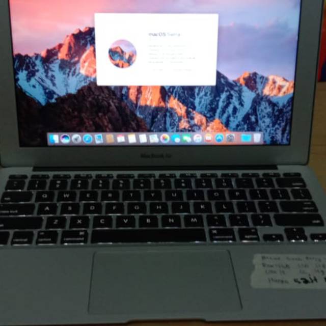 OBRALL..MACBOOK AIR 11 in 2014 CORE I5 RAM 4GB SSD128 Mulus Os Mojave