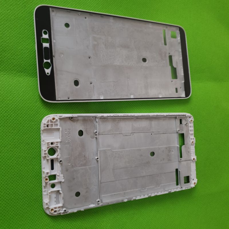 frame tulang tengah lcd xiomi redmi note 5a prime ugg