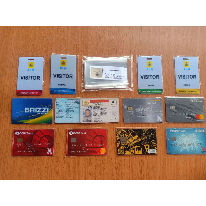 

plastik transparan (OPP) pelindung id card, dan kartu penting lainnya