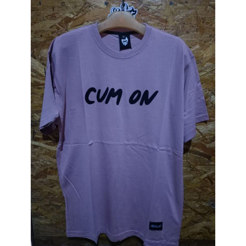 kaos distro pria dan wanita / kaos distro original bandung / pusat grosir kaos distro