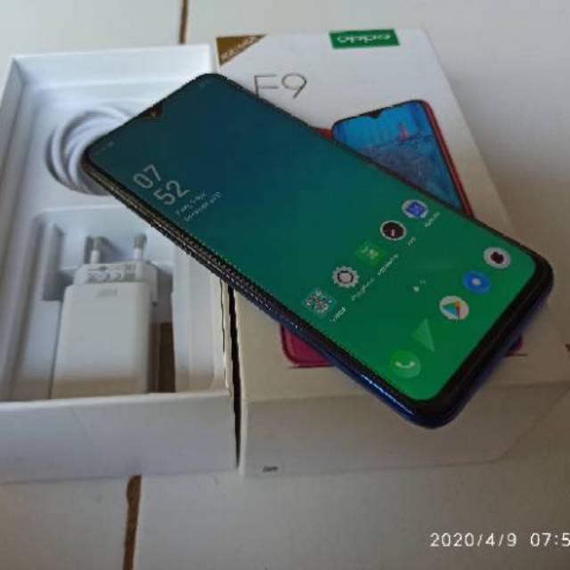 Oppo f9 seken