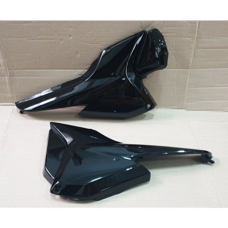 cover tepong aki kanan kiri Honda Megapro Primus original