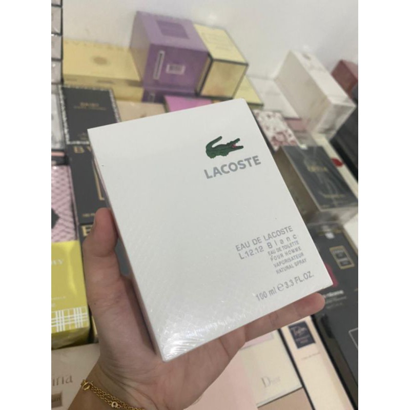 Lacoste putih - parfum pria