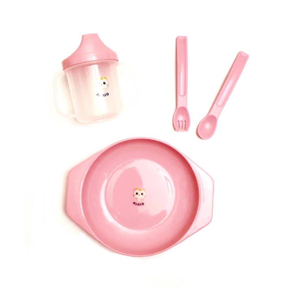 Ninio Baby Feeding Set With Training Cup 4in1 - Set Alat Makan Bayi Isi 4pcs F324