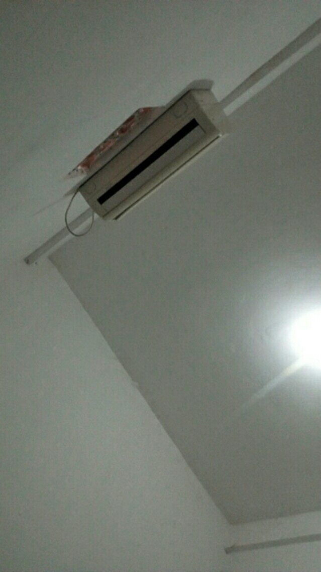 Batik Couple Keluarga Sania Ruffle Ori Ndoro Jowi Motif Wayang Putih