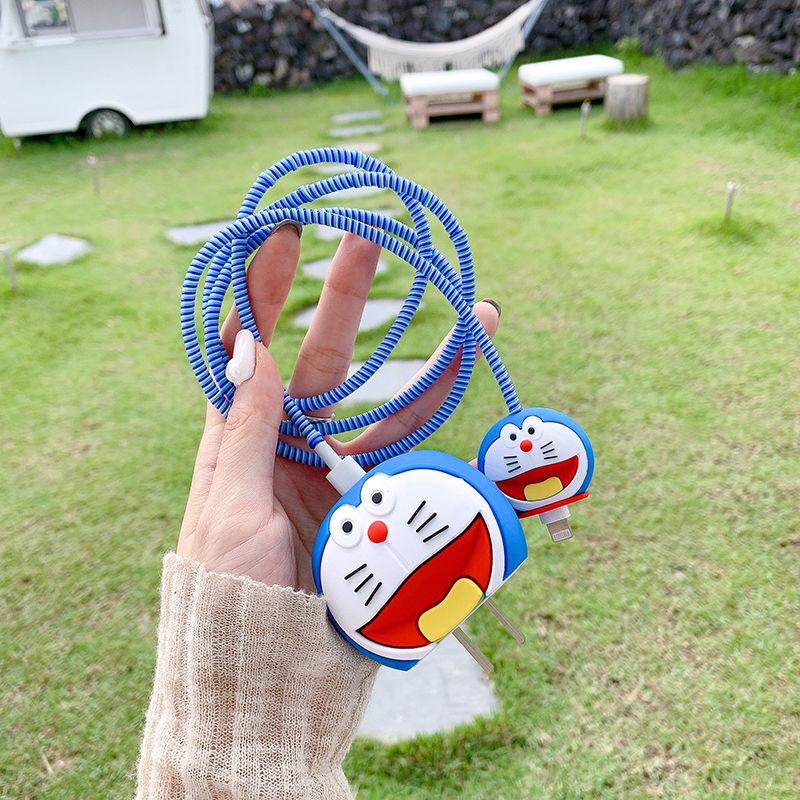 4pcs Pelindung Kabel Charger Bahan PVC Motif Kartun Untuk iPhone 18W Dan 20W