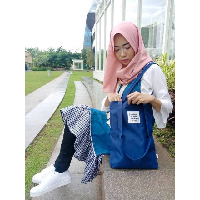 &quot;Messy&quot; Tote Bag/Totebag Semi Canvas Classic