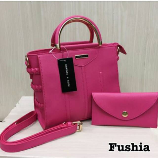 

Fusia