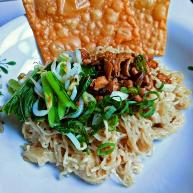 

Mie Ayam Instan Angkringan Si Boy