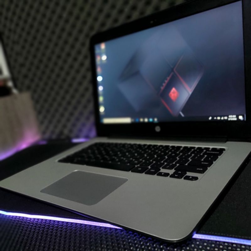 laptop Hp murah Ram 4GB SSD 128GB windows 10 pro 64 bit