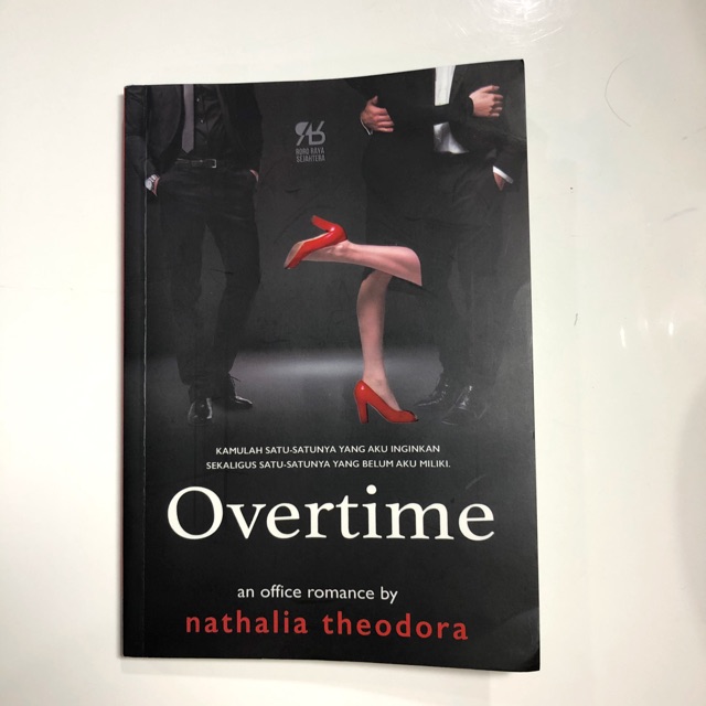 Novel Overtime - Nathalia Theodora