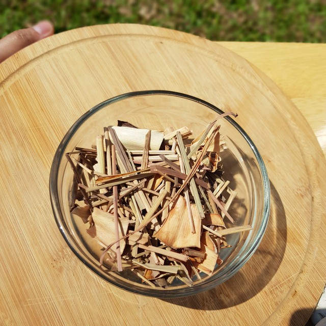 

Sereh(Ukuran Besar)
