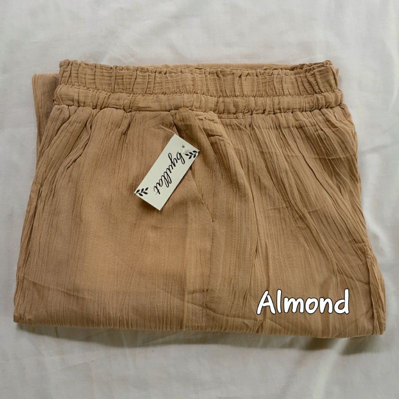 RUBY CRINKLE CULLOTE / CELANA KULOT CRINKLE PREMIUM-Almond