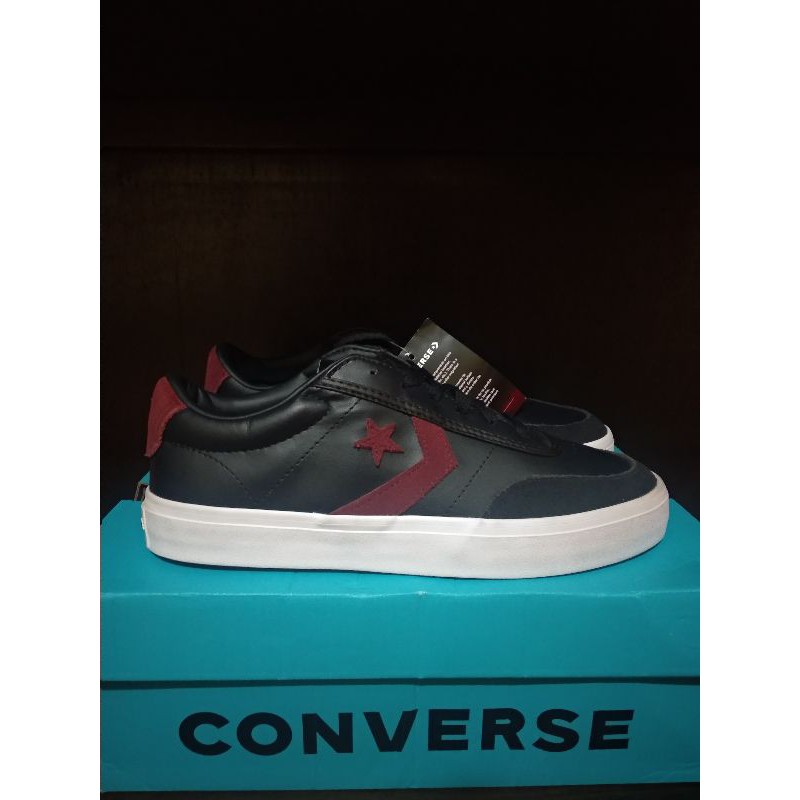 Converse courtlandt ox leather black burgundy original