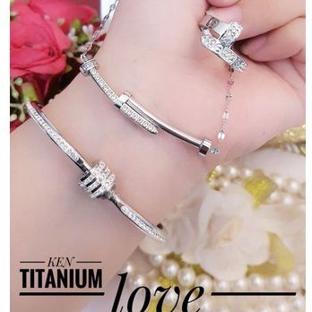 Titanium set perhiasan wanita n322