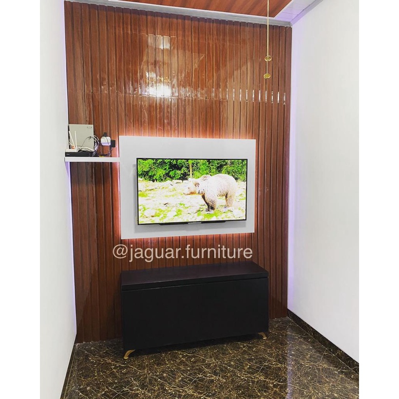 Backdrop TV MInimalis/ Interior Design
