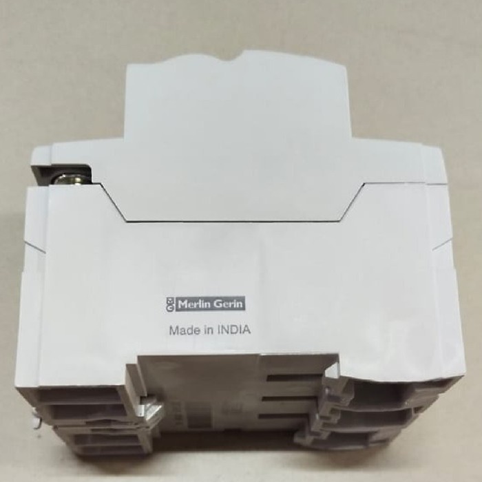 ELCB/RCCB 63A/4P 300 mA SCHNEIDER (16796)