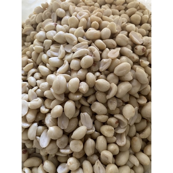 

Kacang Tanah Kupas Mentah 1Kg