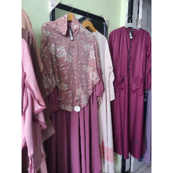 [myniv] Munira MH 21 , khimar 2 layer motif cantik limited