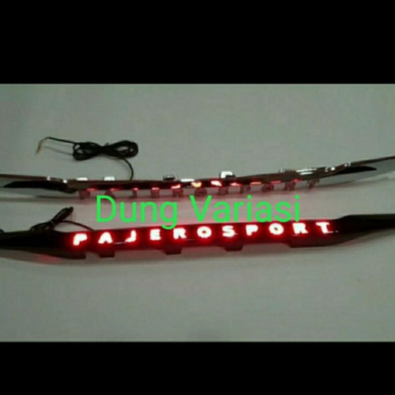 trunk lid all new Pajero sport lampu 2016-2020 led