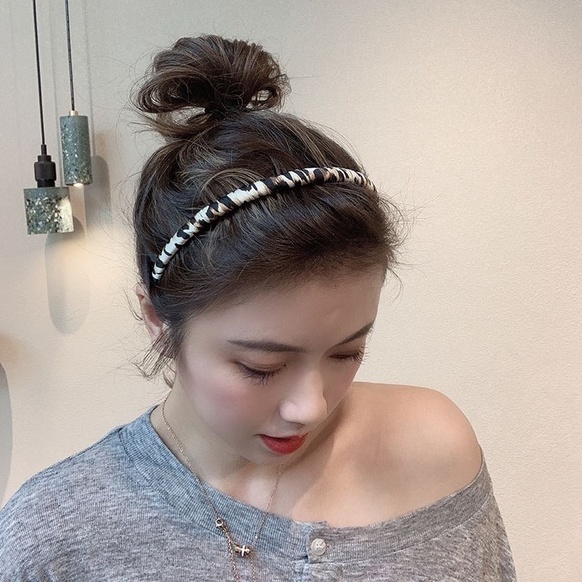 (Hello Girl)B14 Bandana Headband Terbaru Warna Macam Tutul Lebar Non-Slip Wanita Import