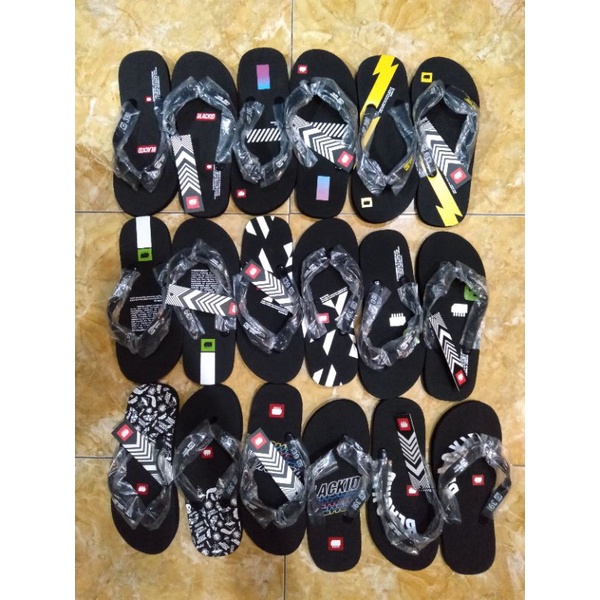 sandal spons blackid