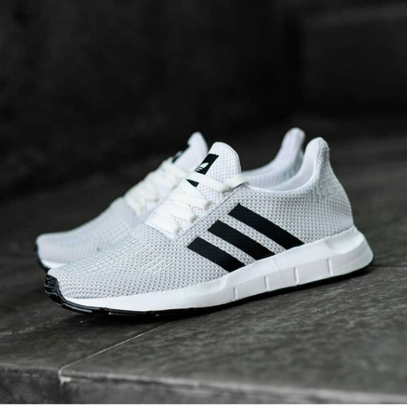 adidas shoes women swift run