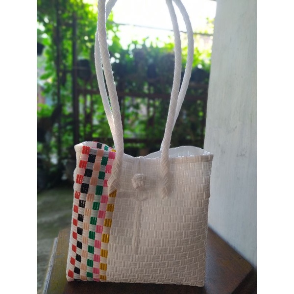 TAS ANYAM JALI-JALI MOTIF PELANGI