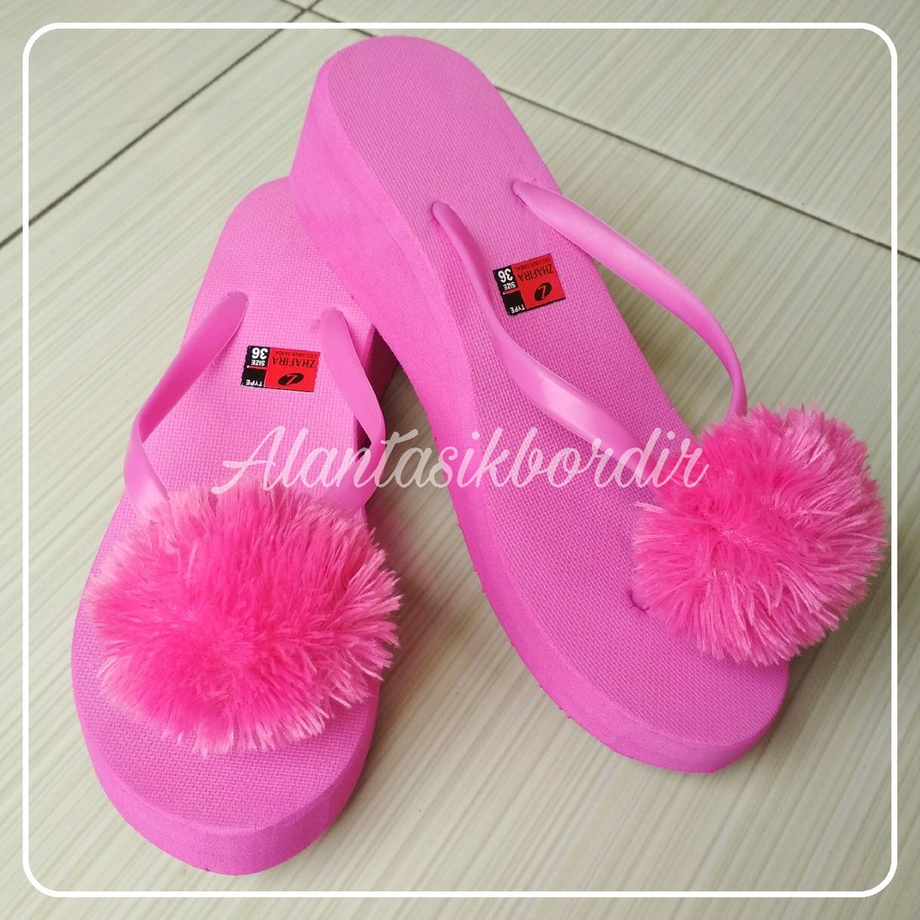 Sandal WEDGES POMPOM Super R.24