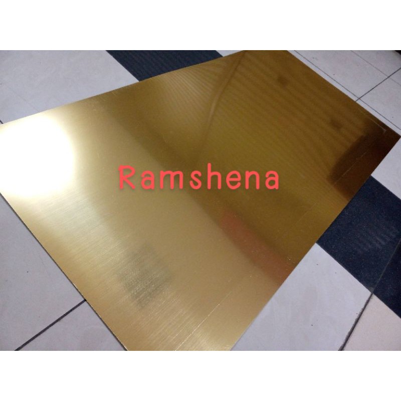 

Gravoply/Bahan Name Tag/Hairline/Gold/Silver/60x120Cm Tebal 1.5mm